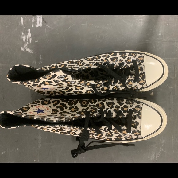 New CONVERSE "CTAS 70 HI" black "Leopard Print" dirftwood and egret shoes. - Picture 2 of 3